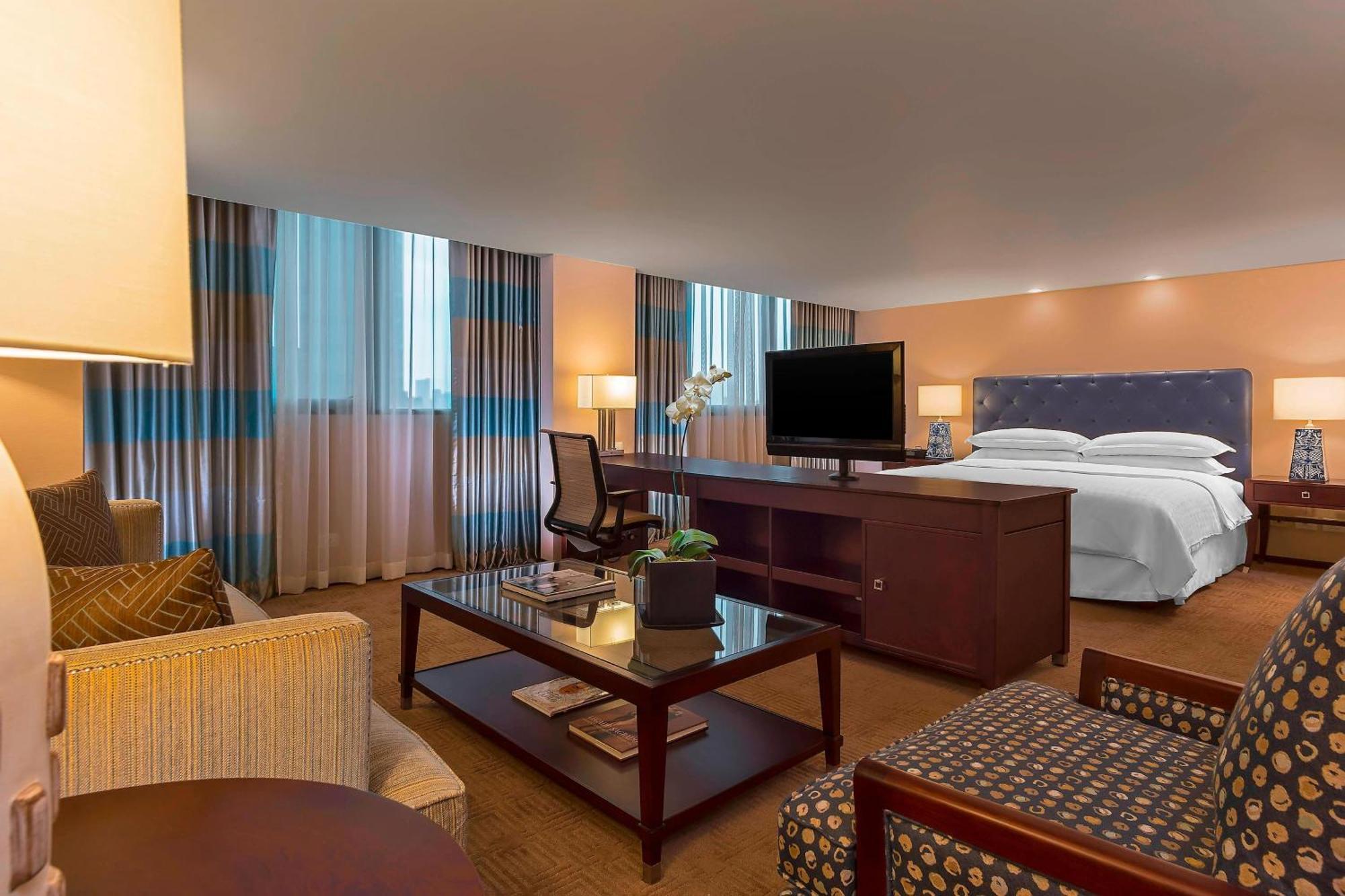 Sheraton Maria Isabel