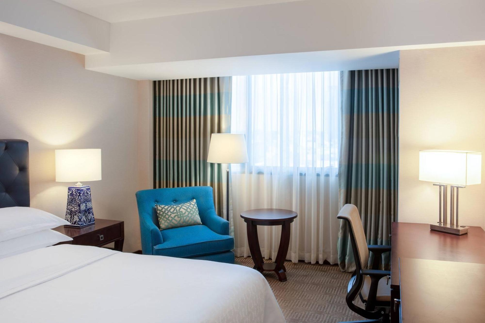 Sheraton Maria Isabel