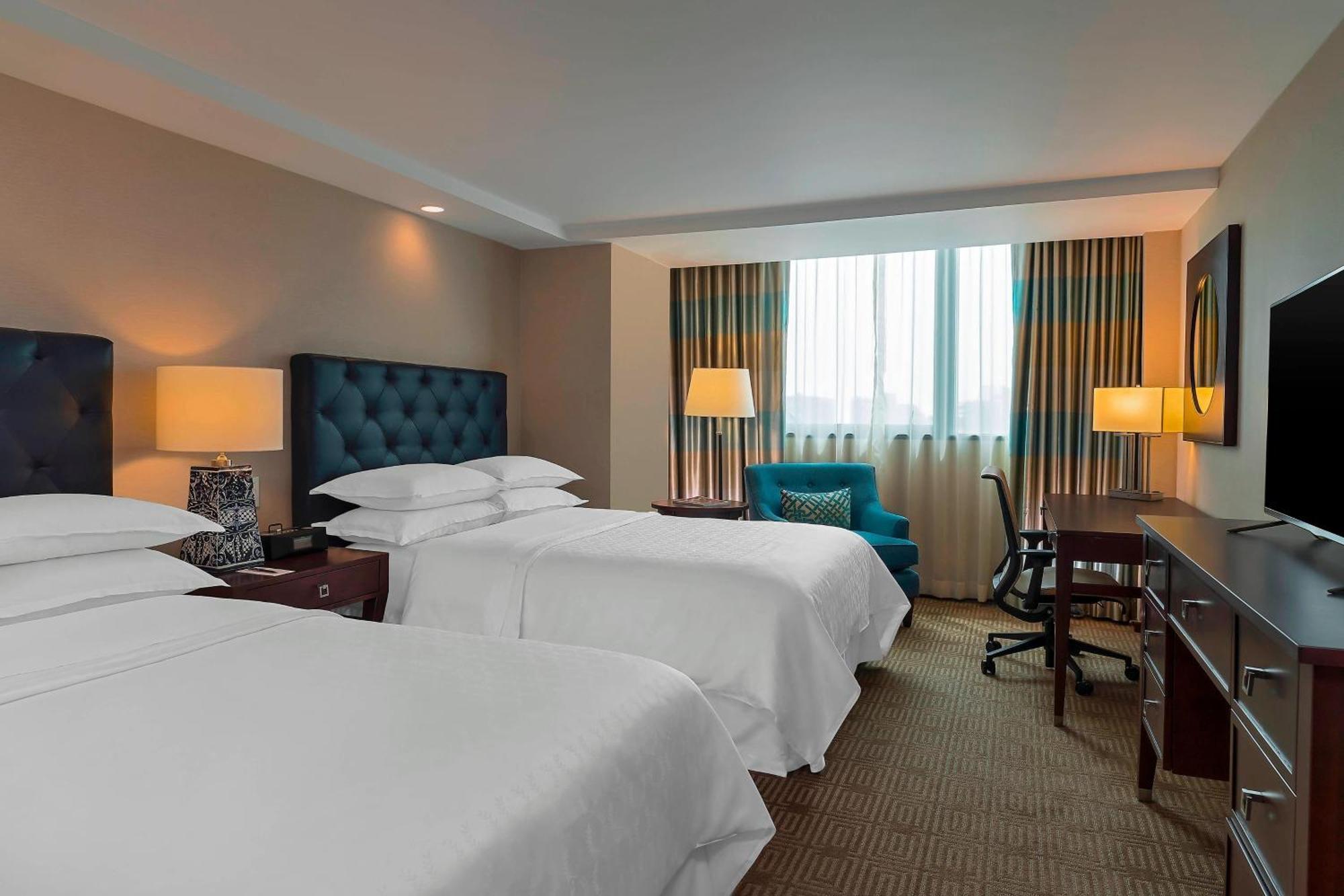 Sheraton Maria Isabel Hotel 5*