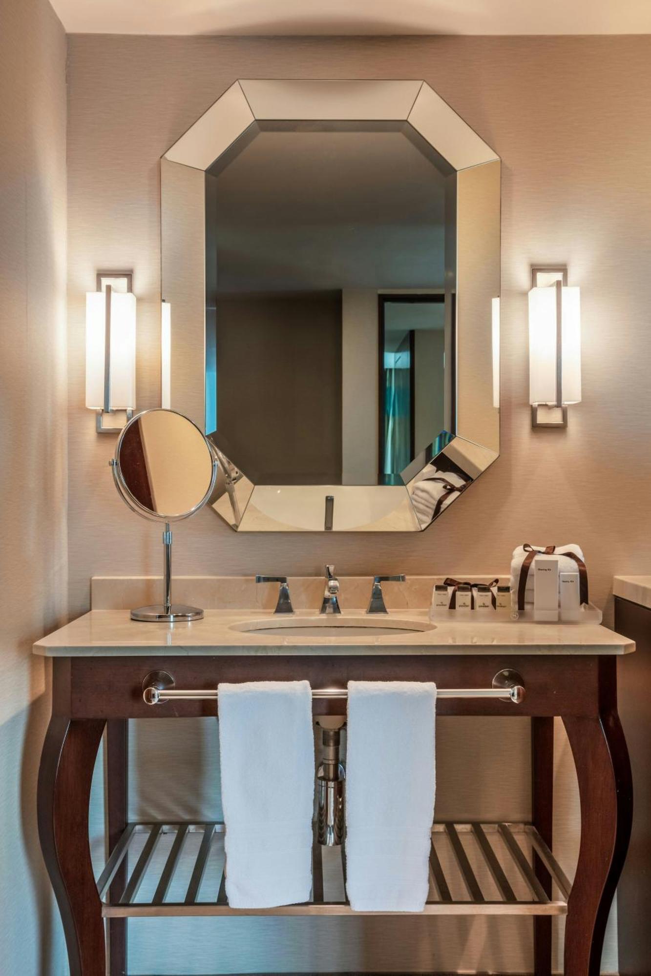 Sheraton Maria Isabel 5* Mexico City
