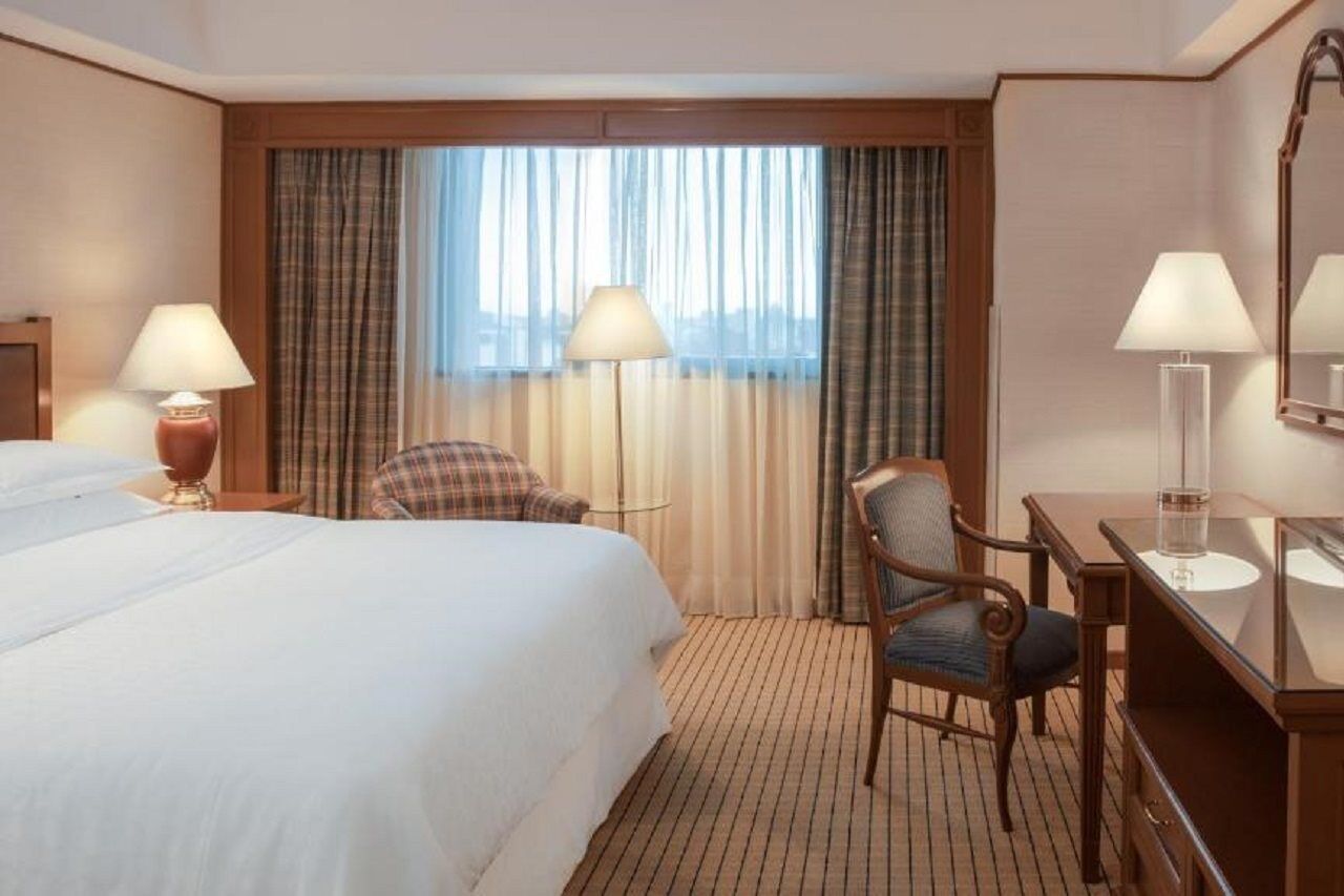 Sheraton Maria Isabel Hotel 5*